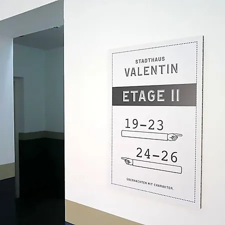 Stadthaus Valentin לינה וארוחת בוקר אלטיטינג