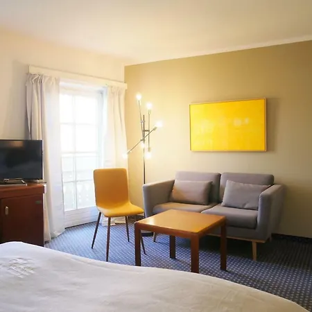 B&B Stadthaus Valentin 알토팅